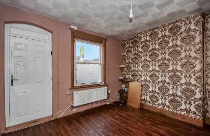 Lot Image