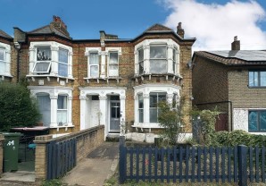Property for Auction in London - Flat 3, 39 Whitbread Road, Crofton Park, Lewisham, London, SE4 2BD