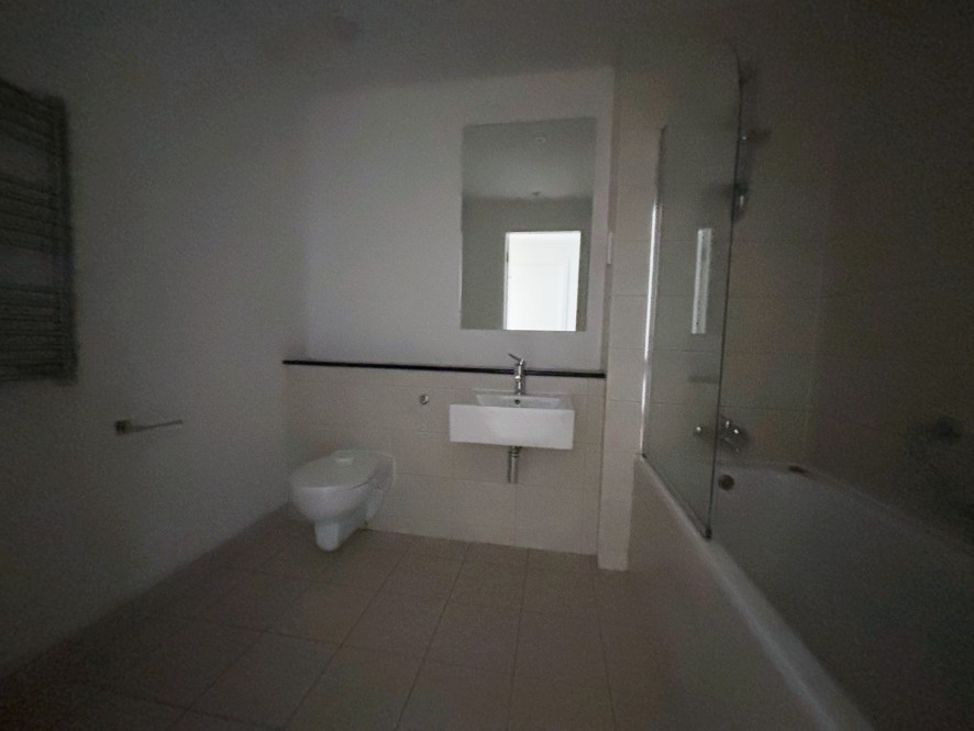 Apartment 33, 8 William Jessop Way, Liverpool, Merseyside L3 1EJ