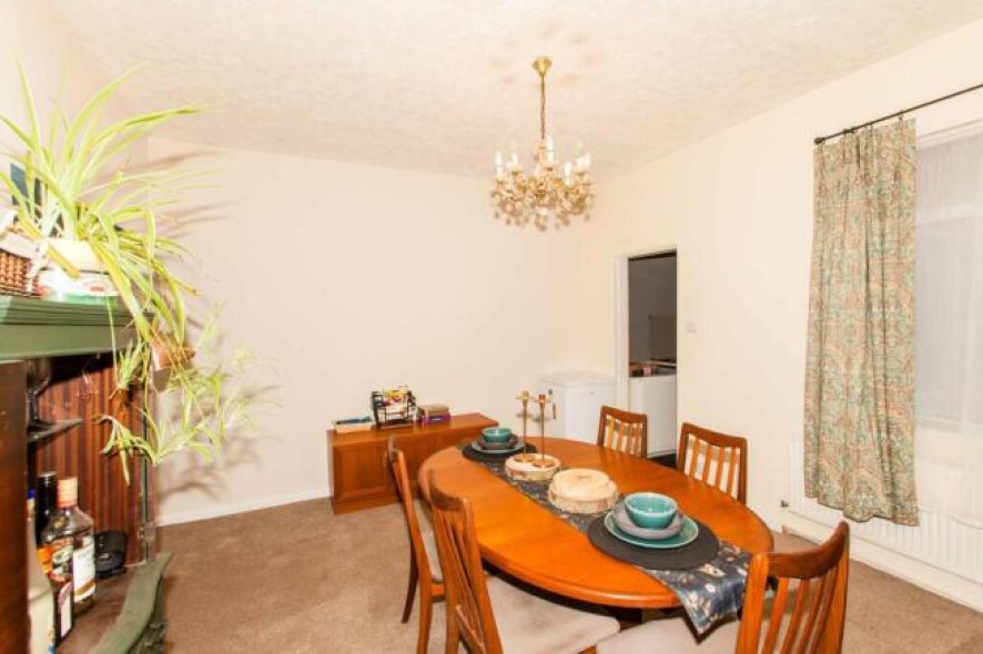 71 Scarsdale Street, Bolsover, Chesterfield, Derbyshire, S44 6JN