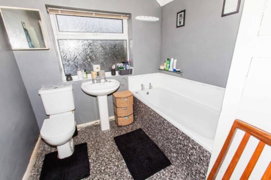 71 Scarsdale Street, Bolsover, Chesterfield, Derbyshire, S44 6JN