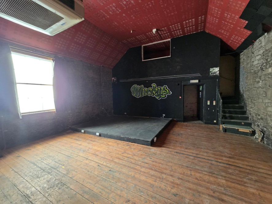 Lot Image