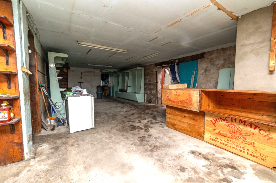 Lot Image