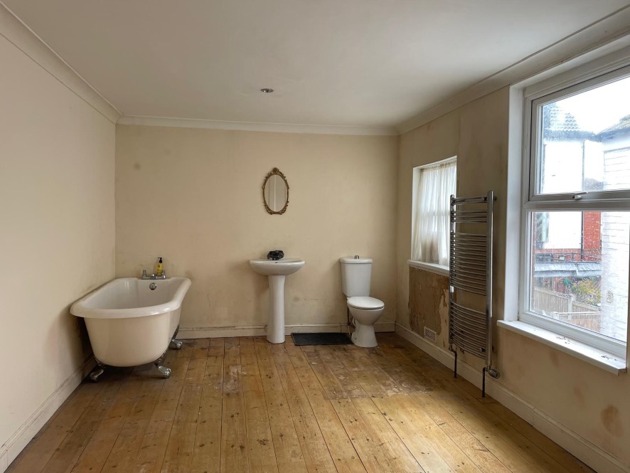 Lot Image