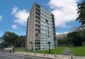 Property for Auction in London - 18 Rowley Gardens, Finsbury Park, London, N4 1HJ