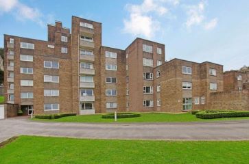 Property for Auction in South West - 32 Cedar Court, Grove Park Road, Weston-Super-Mare, North Somerset BS23 2LB