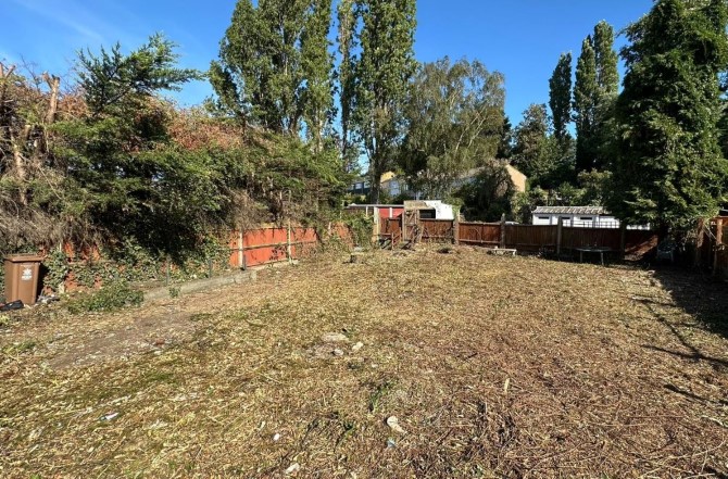 Lot Image