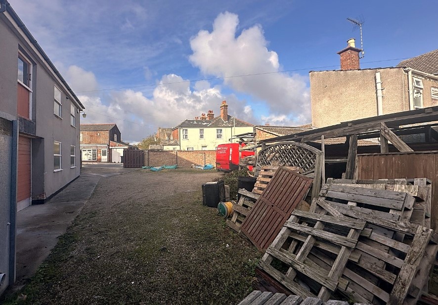 Lot Image
