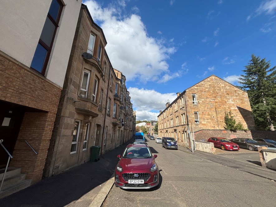 Flat 2/2, 27 Ferguslie Walk, Paisley, Renfrewshire, PA1 2RQ