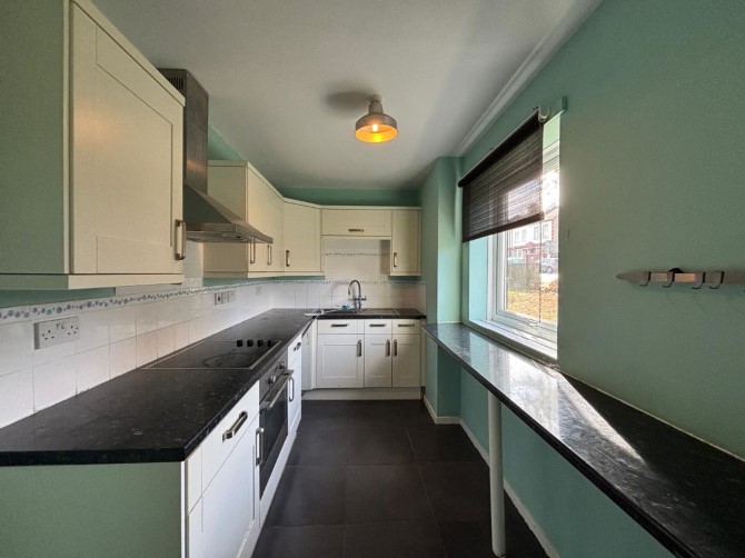 Property for Auction in London - Flat 8, 110 Benhill Road, Sutton, Surrey