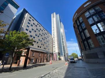 Property for Auction in North West - Apartment 2502, Beetham Tower, 111 Old Hall Street, Liverpool, Merseyside L3 9BD