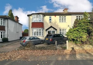 Property for Auction in London - 140 Farnaby Road, Bromley, Kent, BR1 4BW