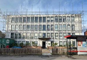 Property for Auction in London - Flat 2 Park House, 87 Burlington Road, New Malden, Surrey, KT3 4LP