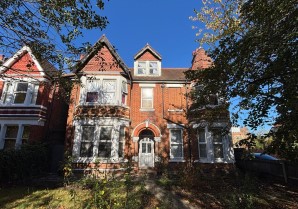 Property for Auction in London - 37B Creffield Road, Ealing, London, W5 3RR