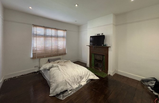 Lot Image