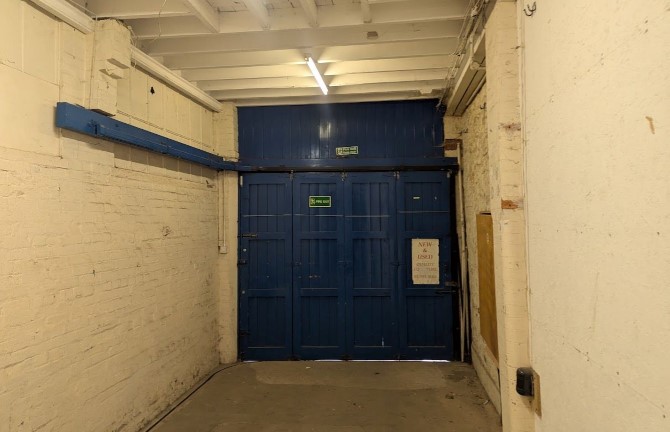 Lot Image
