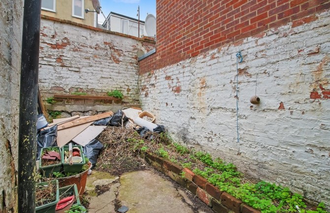 1 Bath Street, Weymouth, Dorset, DT4 7DS