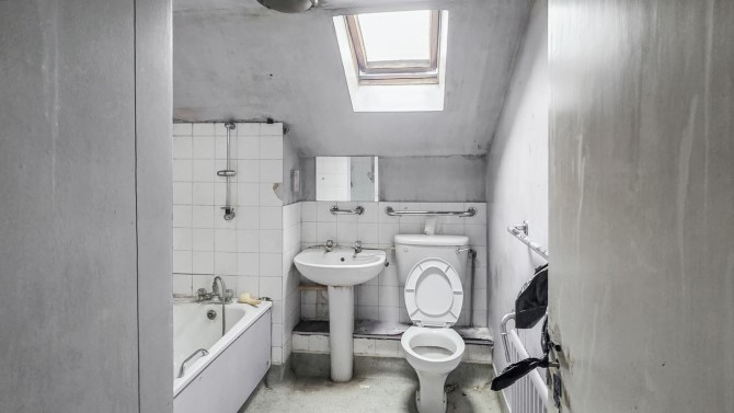 43 Copland Road, Wembley, Middlesex, HA0 4YJ