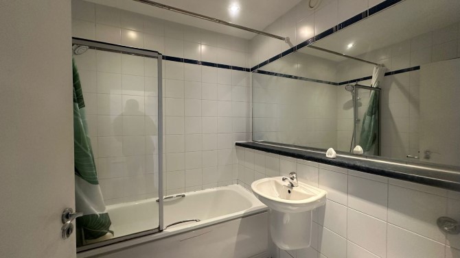 Flat 405 The Vista Building, 30 Calderwood Street, Woolwich, London, SE18 6JG