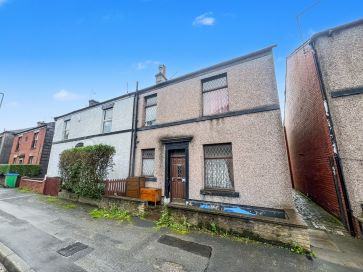 Property for Auction in Manchester - 572 Halifax Road, Rochdale, OL16 2RZ