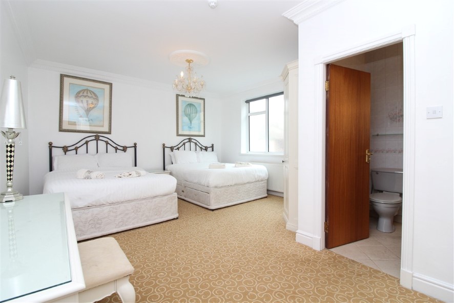 Property for Auction in North West - 384 Promenade, Blackpool, Lancashire FY1 2LB