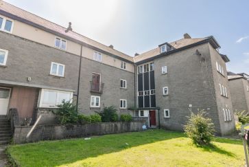 Property for Auction in Scotland - Flat 3, 727 Great Northern Road, Aberdeen, Aberdeenshire AB24 2BT
