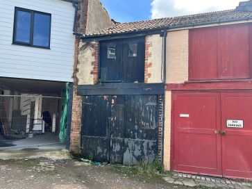 Property for Auction in South West - Garage, Parkers Yard, 4 Marlborough Road, Ilfracombe EX34 8JJ