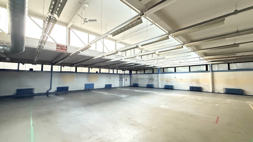 Bearsden Delivery Office, Milngavie Road, Bearsden G61 2AA