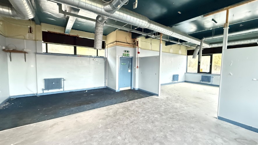 Bearsden Delivery Office, Milngavie Road, Bearsden G61 2AA