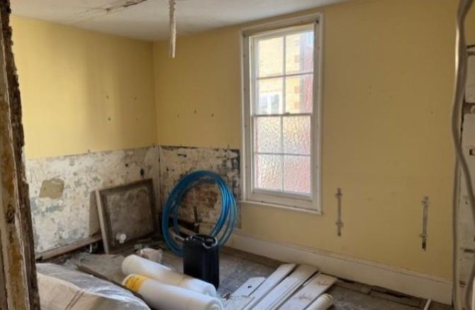 Property for Auction in Sussex & Hampshire - Flats 3 & 4, 18 Wilson Grove, Southsea, Portsmouth