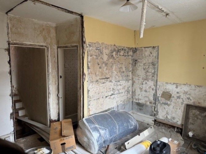 Property for Auction in Sussex & Hampshire - Flats 3 & 4, 18 Wilson Grove, Southsea, Portsmouth