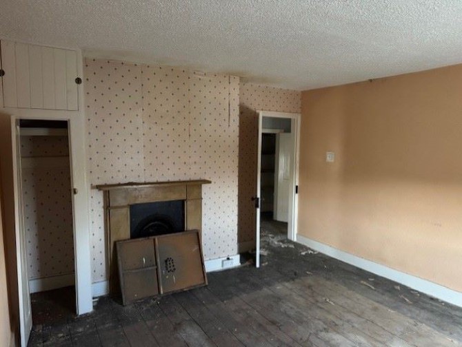 Property for Auction in Sussex & Hampshire - Flats 3 & 4, 18 Wilson Grove, Southsea, Portsmouth