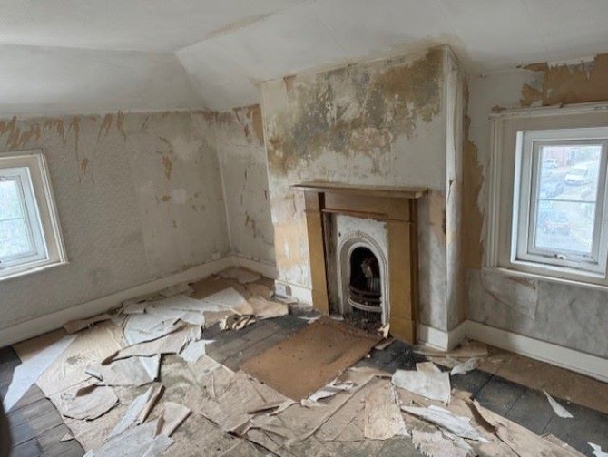 Property for Auction in Sussex & Hampshire - Flats 3 & 4, 18 Wilson Grove, Southsea, Portsmouth