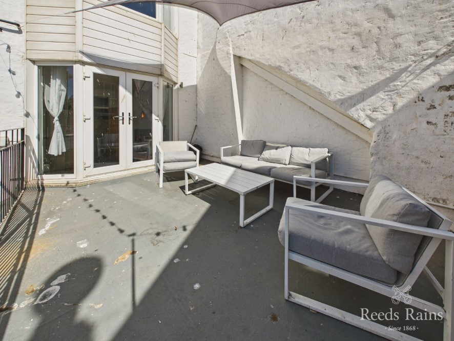 73 Eastborough, Scarborough, North Yorkshire, YO12 7PY