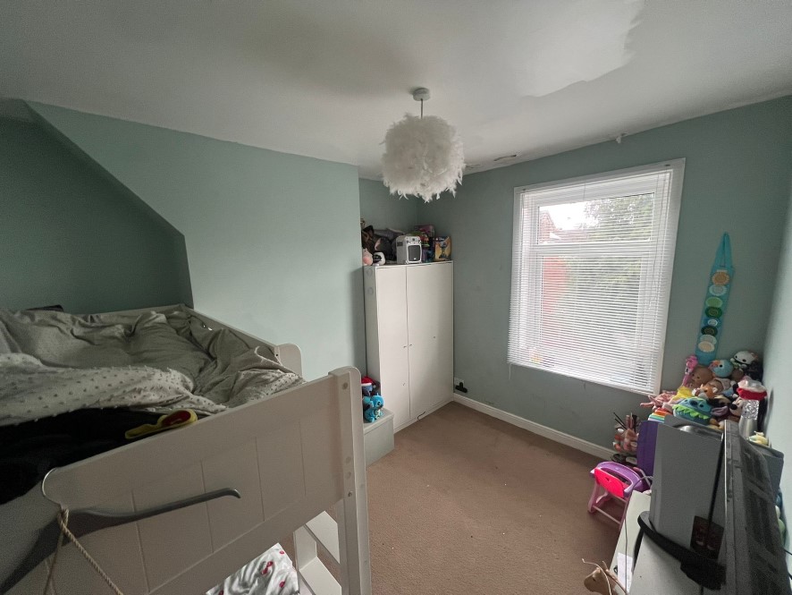 Property for Auction in Manchester - 746 Rochdale Road, Royton, Oldham