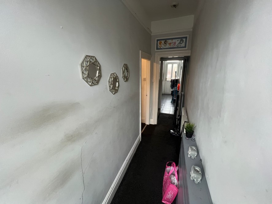 Property for Auction in Manchester - 746 Rochdale Road, Royton, Oldham