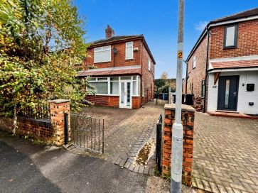 Property for Auction in Manchester - 10 Stott Road, Chadderton, Oldham, OL9 9PX