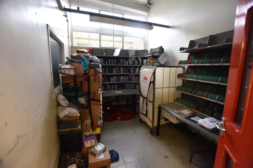 Tong Road Delivery Office, Upper Wortley Road, Leeds, West Yorkshire LS12 4JG