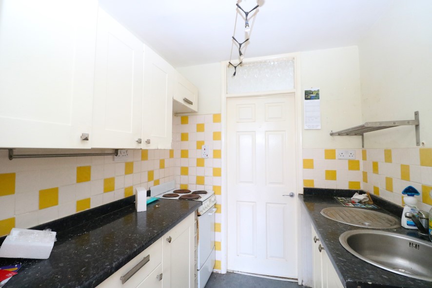 Property for Auction in Birmingham - 27 Brabham Close, Kidderminster, West Midlands DY11 5EA