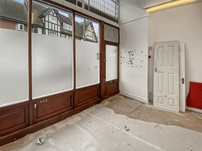 Property for Auction in London - 13 Thrale Road, Streatham, London