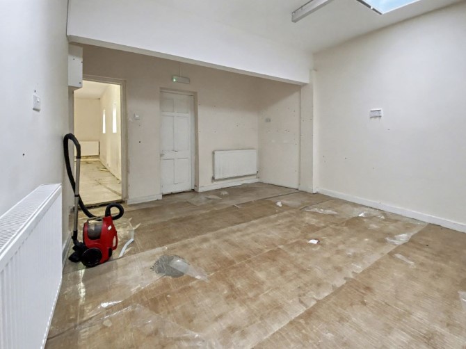 Property for Auction in London - 13 Thrale Road, Streatham, London