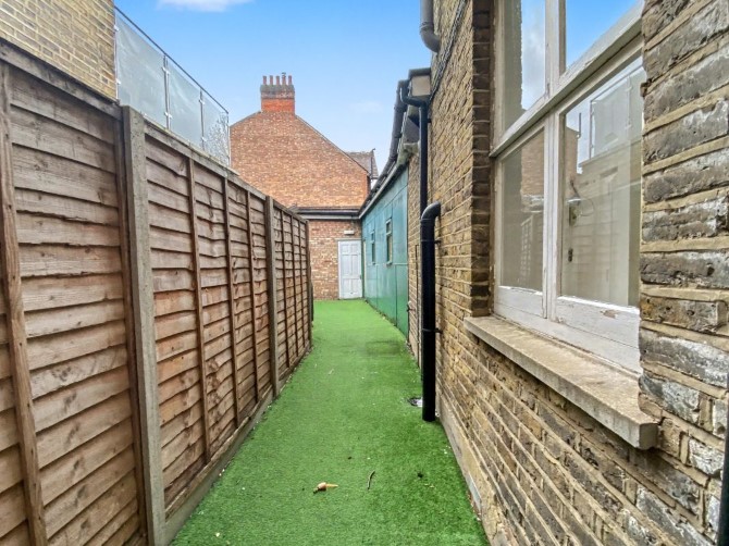 Property for Auction in London - 13 Thrale Road, Streatham, London