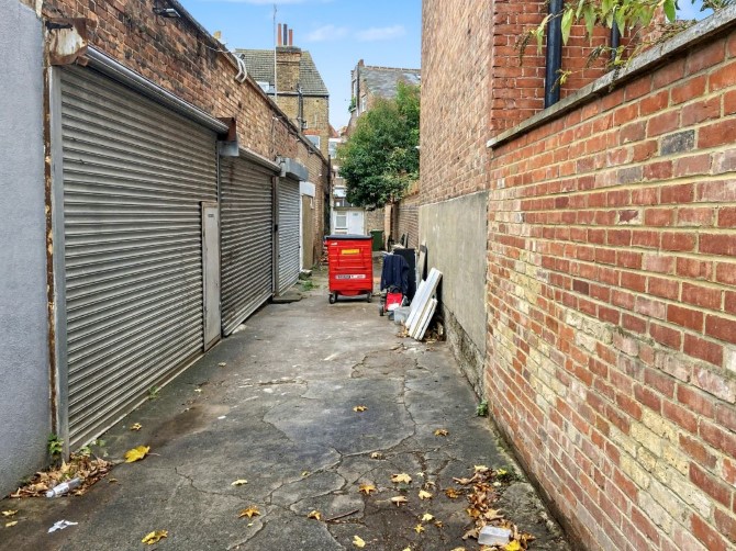 Property for Auction in London - 13 Thrale Road, Streatham, London