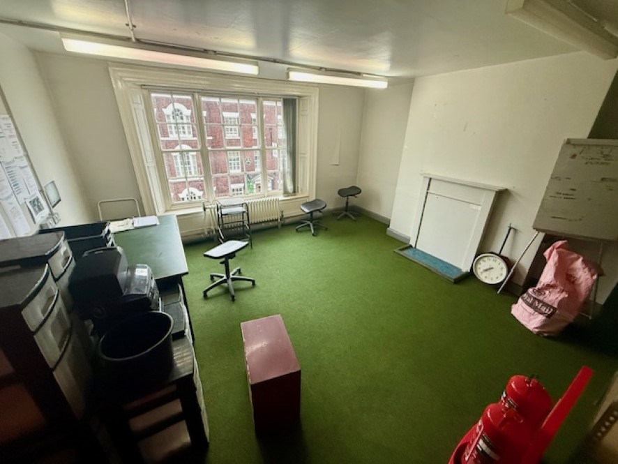 Royal Mail Sorting Office, 81 High Street, Tarporley, Cheshire CW6 0AA