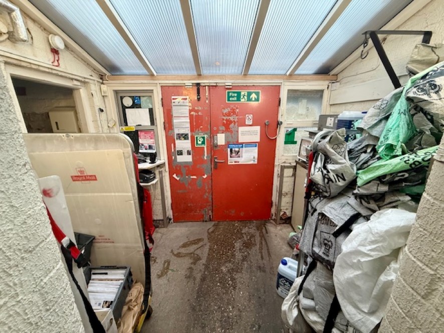 Royal Mail Sorting Office, 81 High Street, Tarporley, Cheshire CW6 0AA