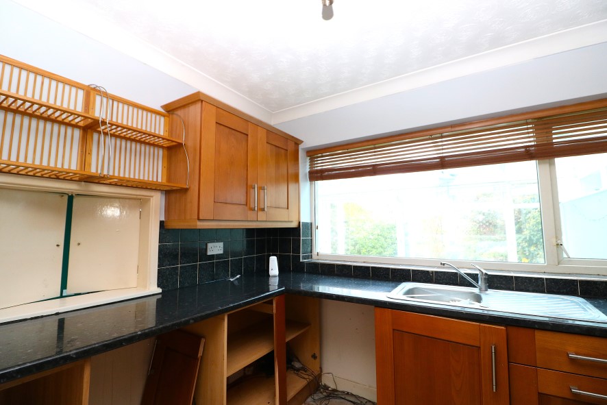 Property for Auction in Birmingham - 8 Bank Street, Stourbridge, West Midlands DY9 8TR