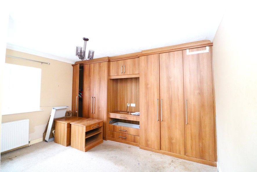 Property for Auction in Birmingham - 8 Bank Street, Stourbridge, West Midlands DY9 8TR