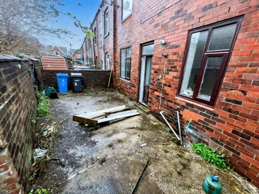 Property for Auction in Manchester - 5 Lewis Street, Shaw, Oldham