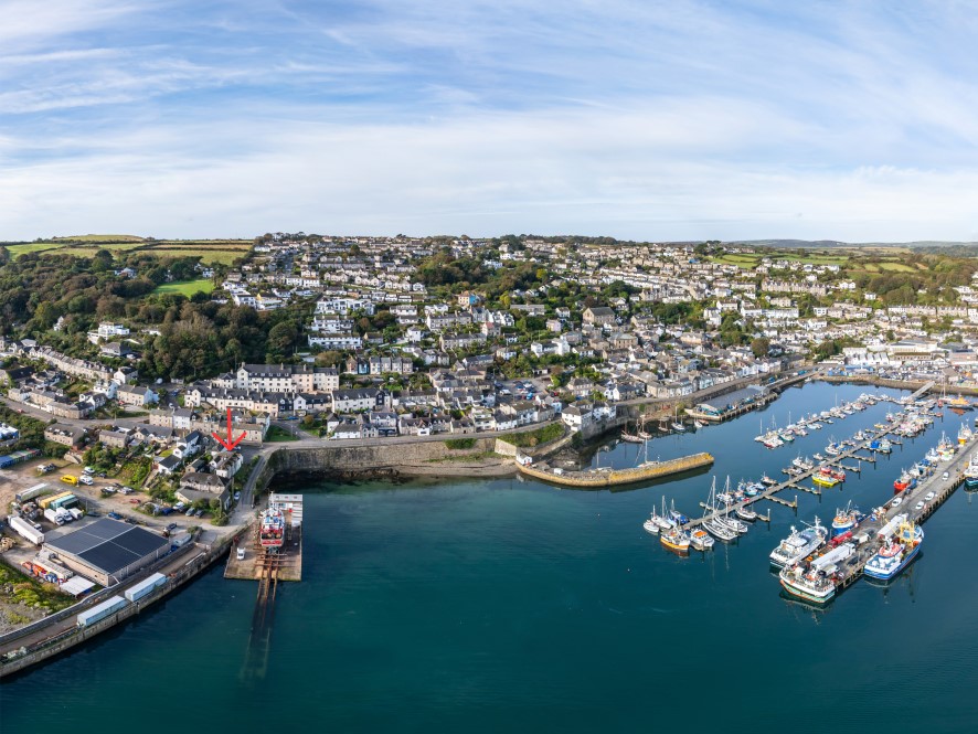 2 Harbour View, Green Rocks, Newlyn, Penzance, Cornwall TR18 5JZ