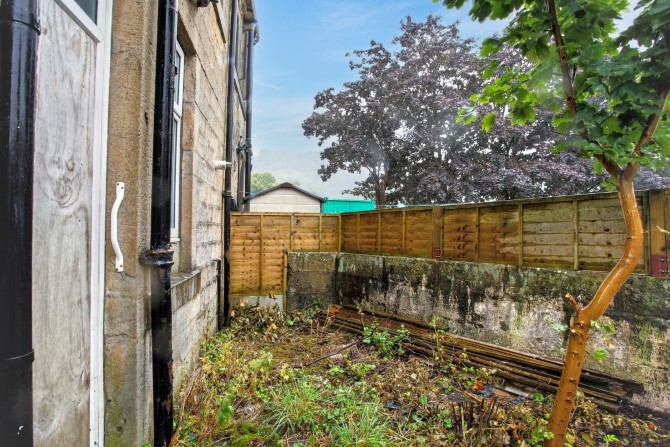 Property for Auction in London - 5 West Street, Todmorden, Lancashire